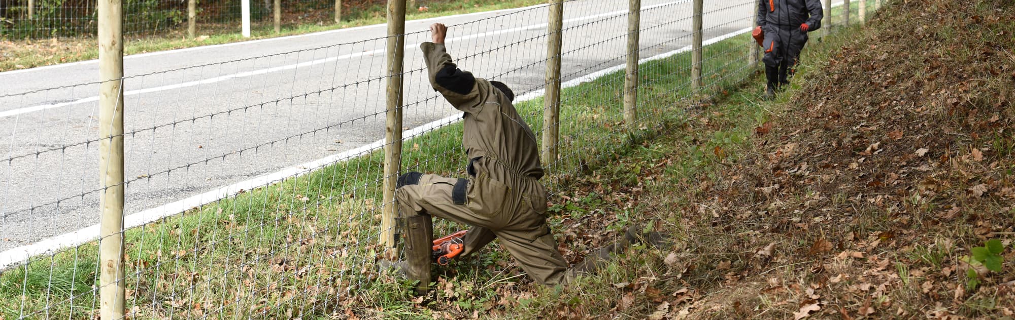 Pose de clôtures, grillage